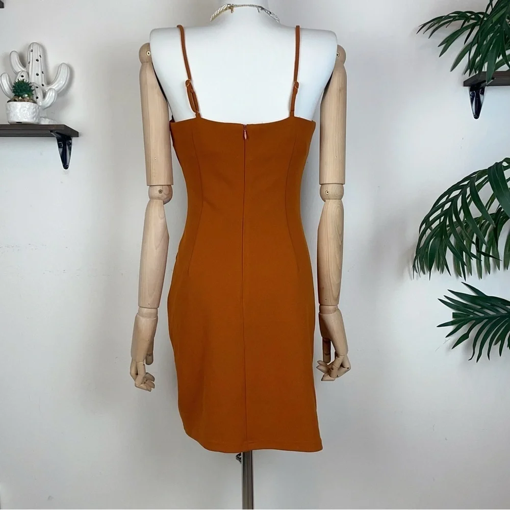 Elliatt Oceana Mini Dress in Amber - Picture 5 of 7
